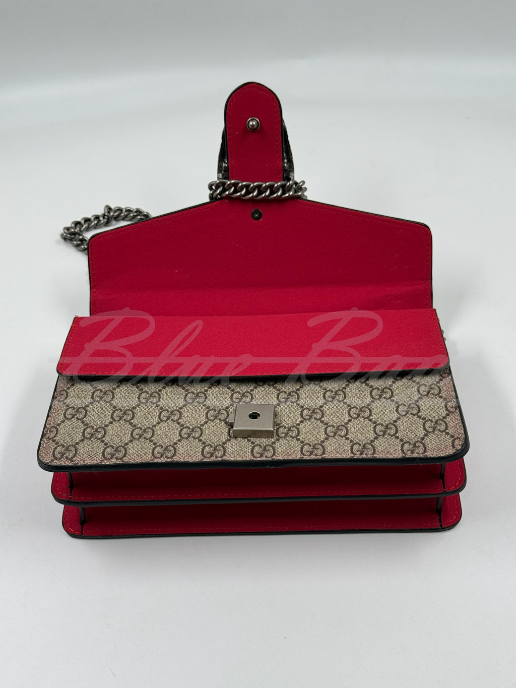 Luxury Bag – Timeless Design