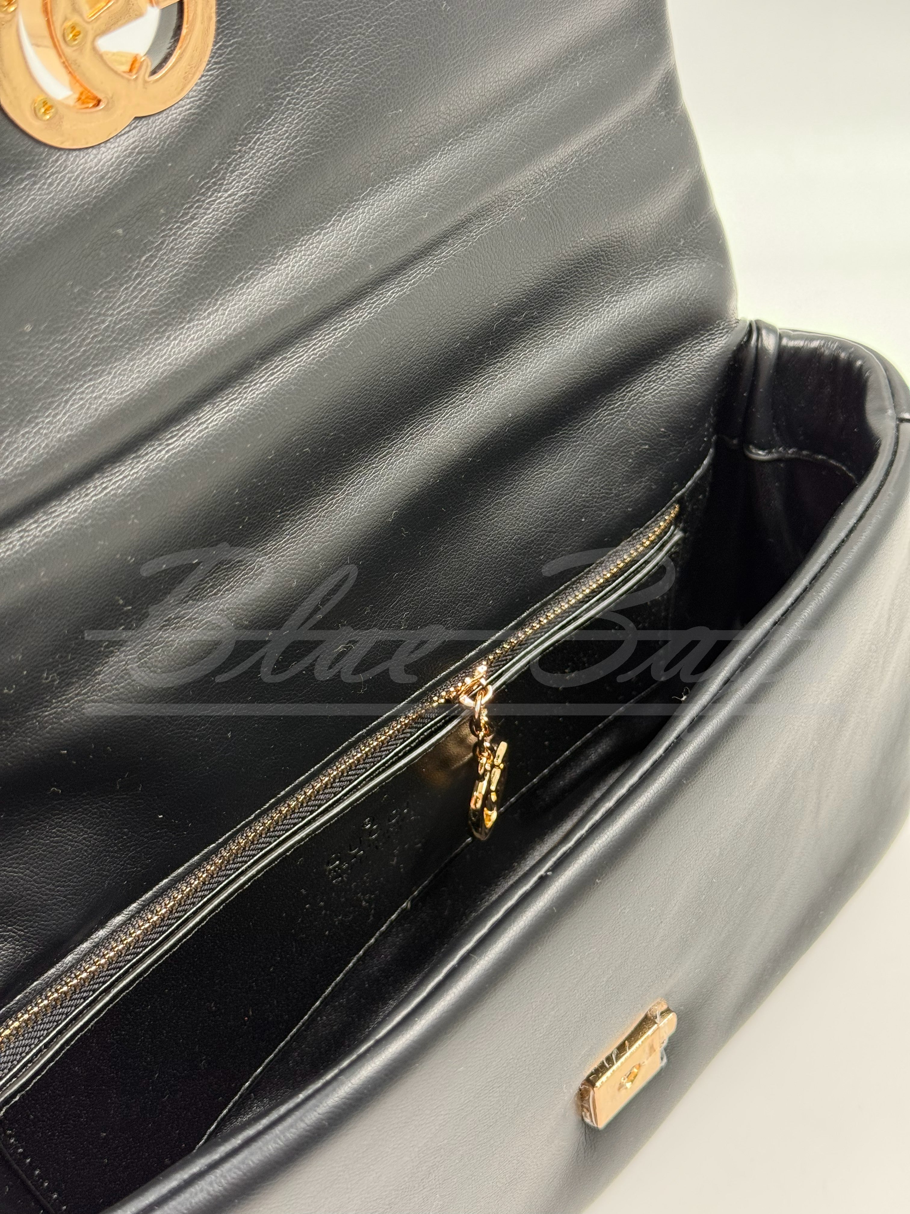 Luxury Bag – Timeless Design