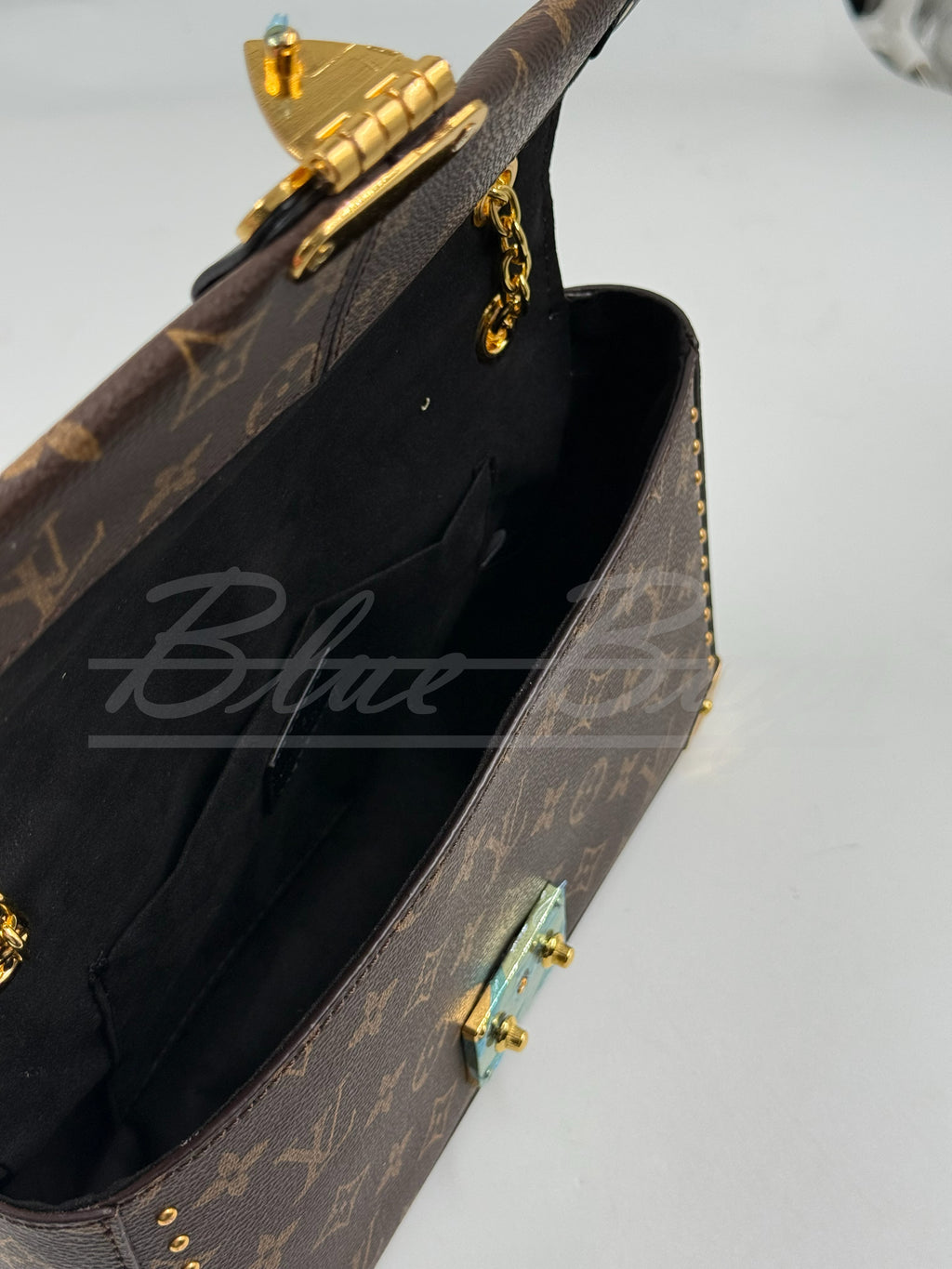 Elegant Women’s Bag