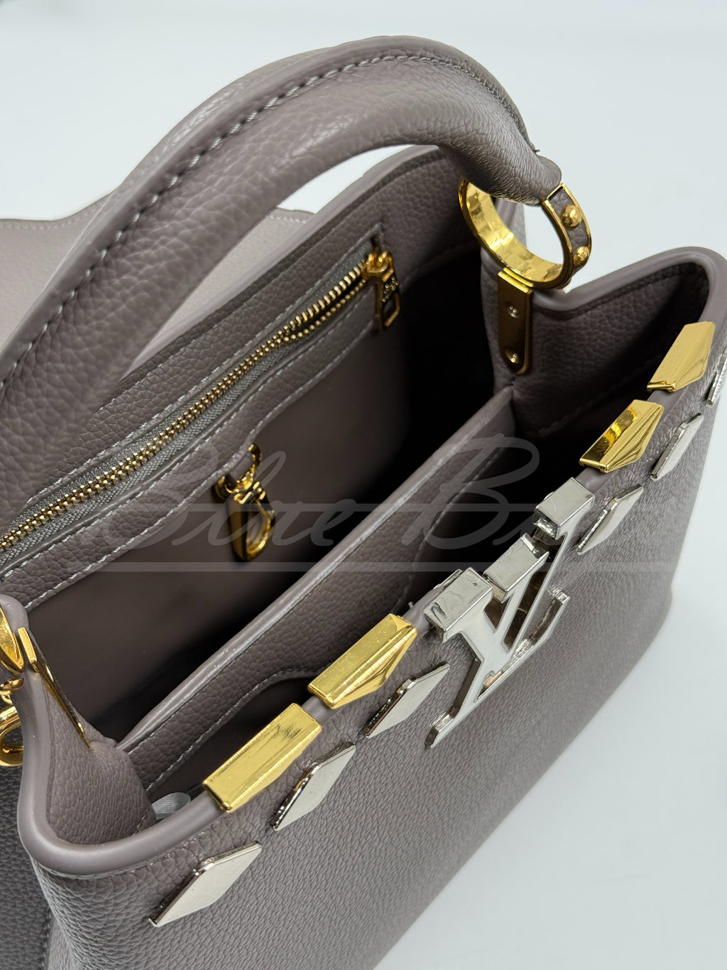 Elegant Women’s Bag