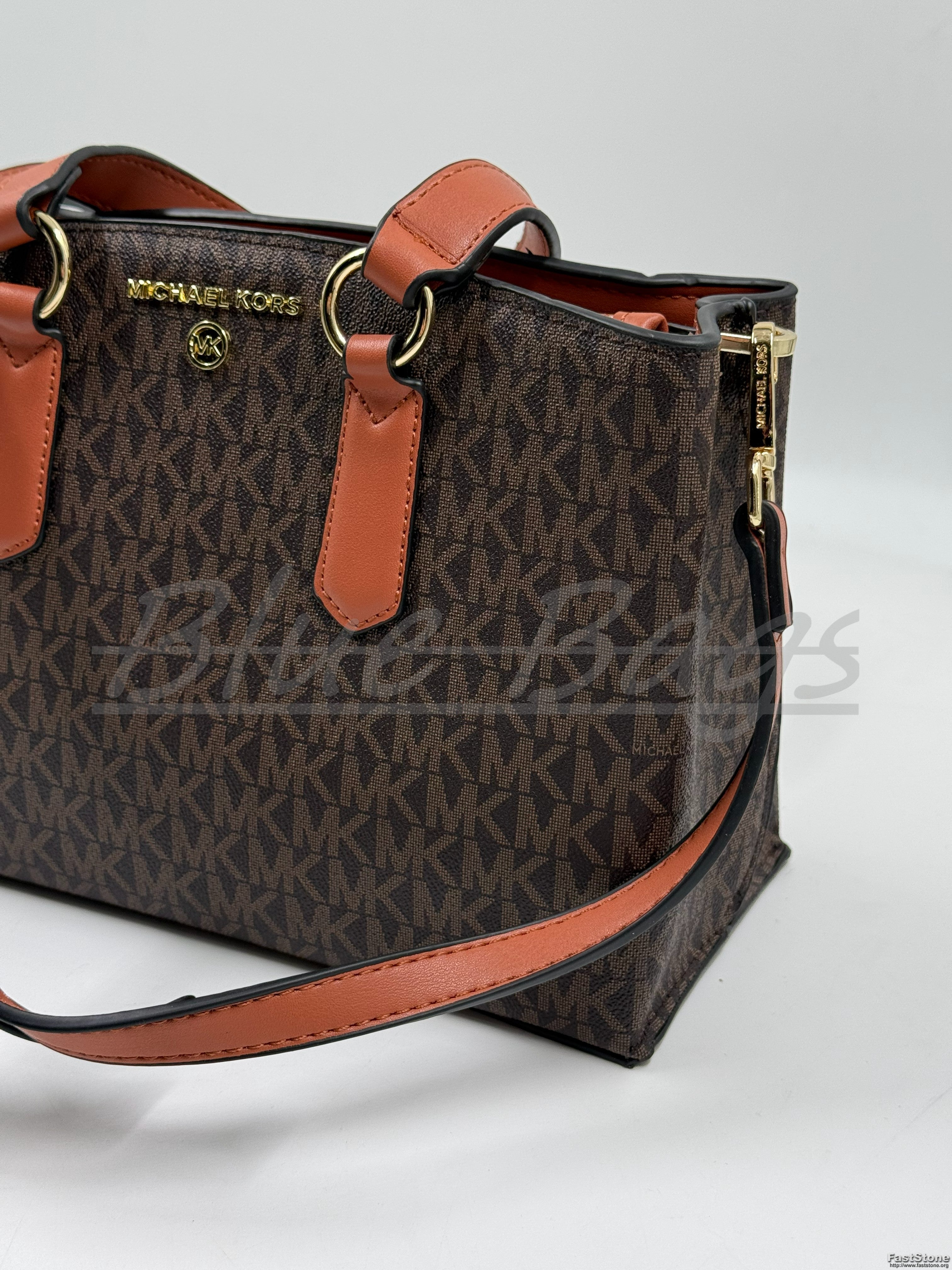 Chic Bag – Everyday Elegance