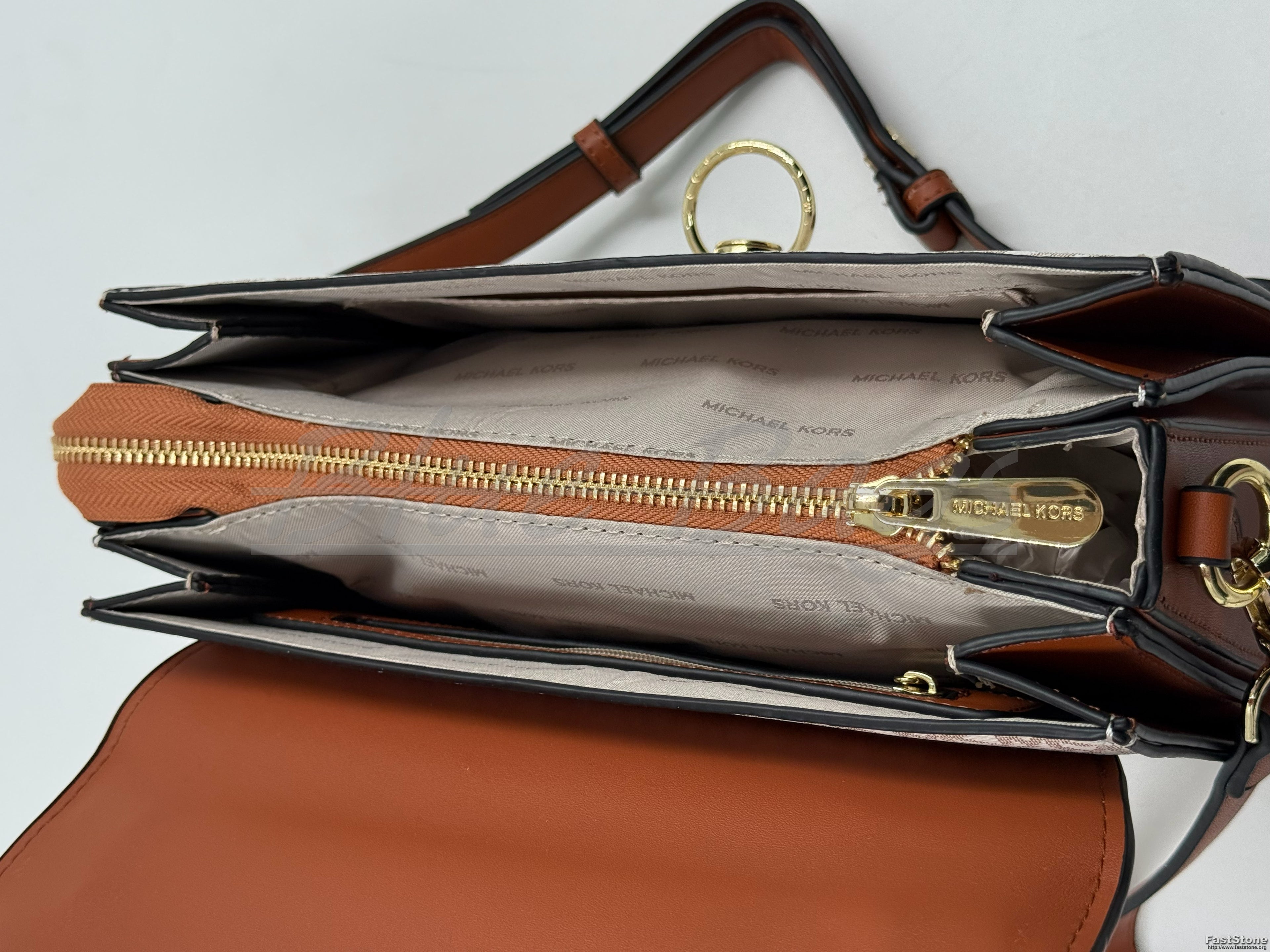 Chic Bag – Everyday Elegance