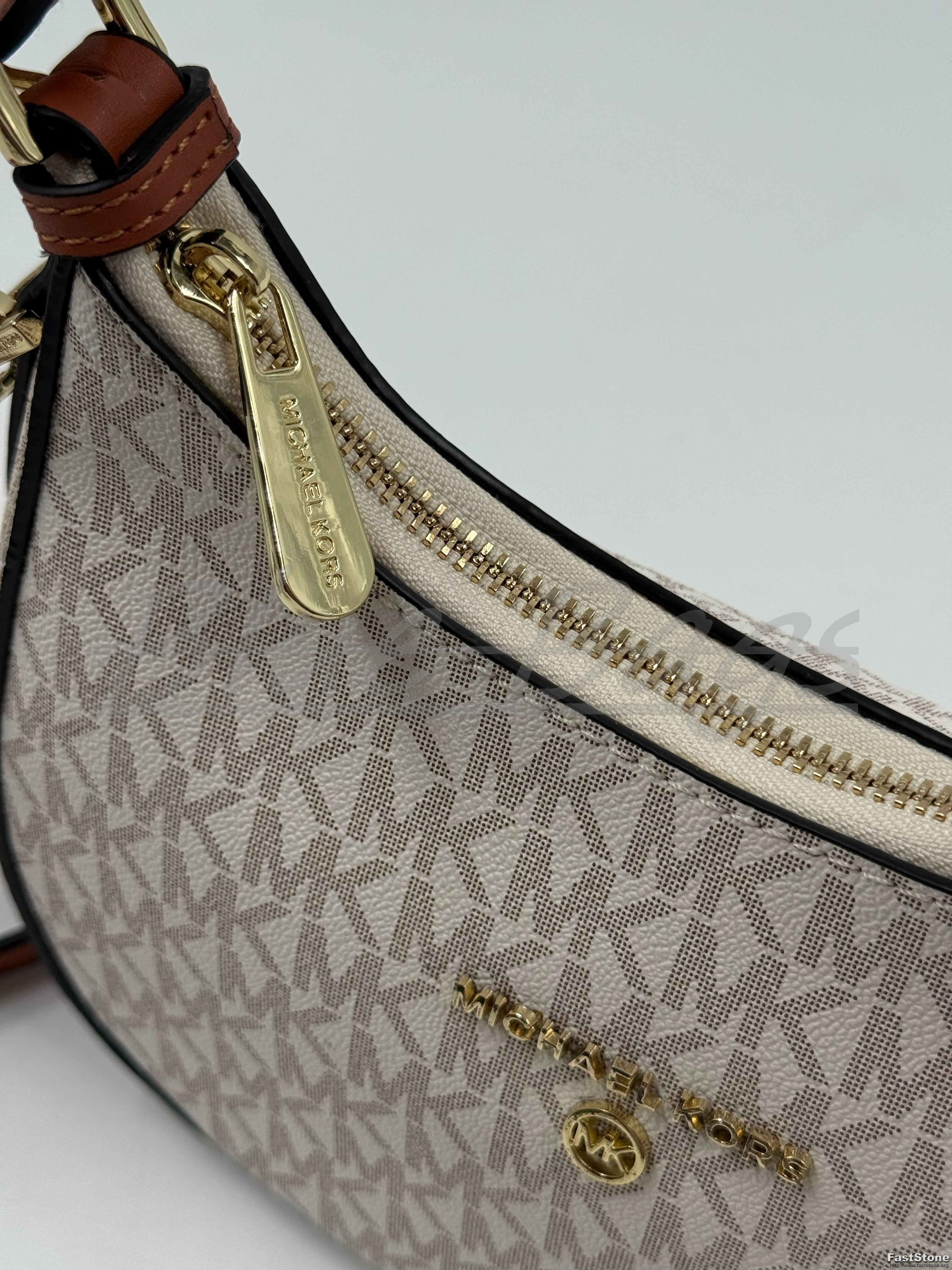 Chic Bag – Everyday Elegance