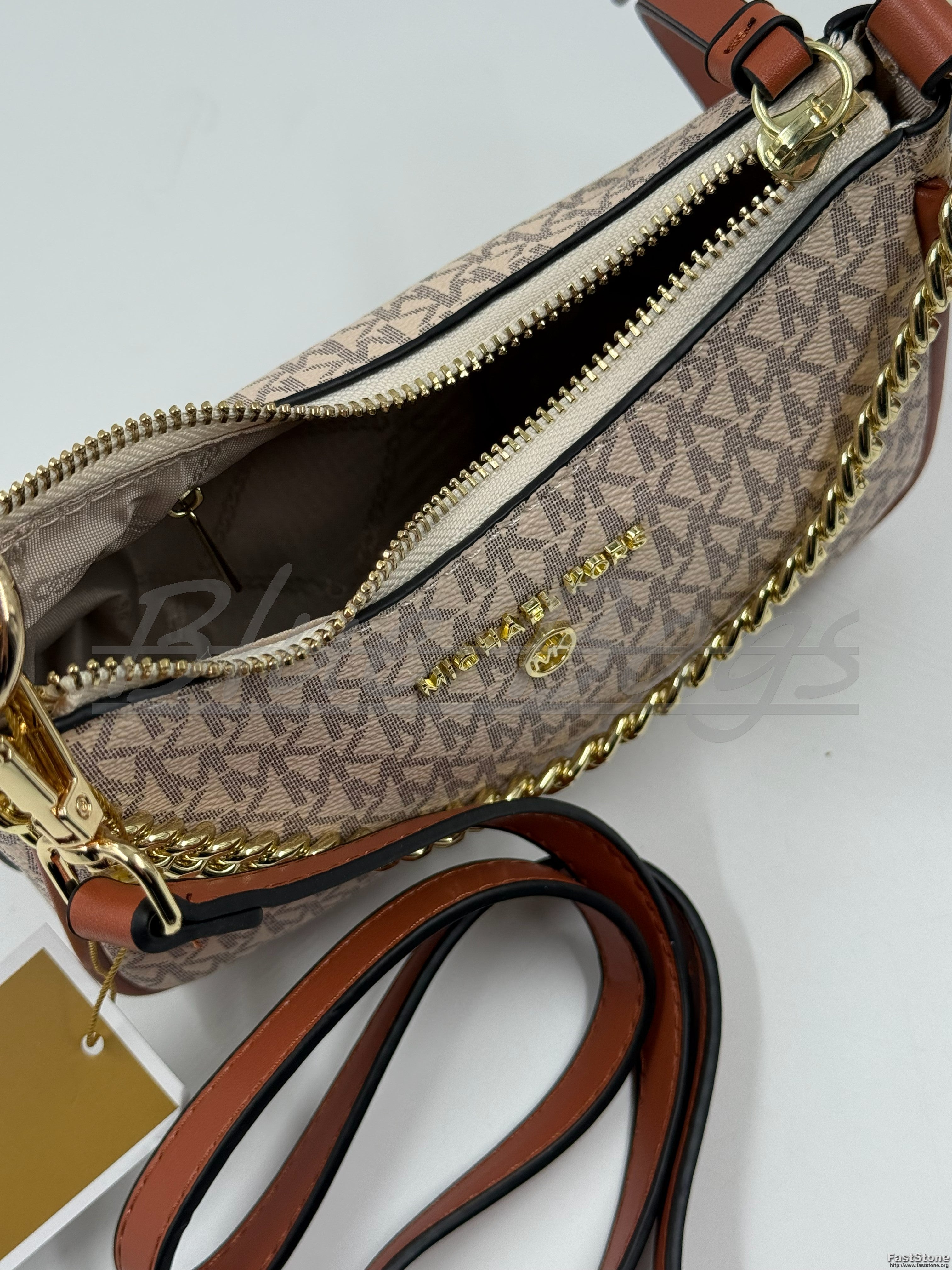 Chic Bag – Everyday Elegance