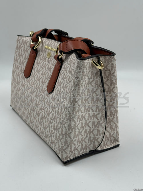 Chic Bag – Everyday Elegance