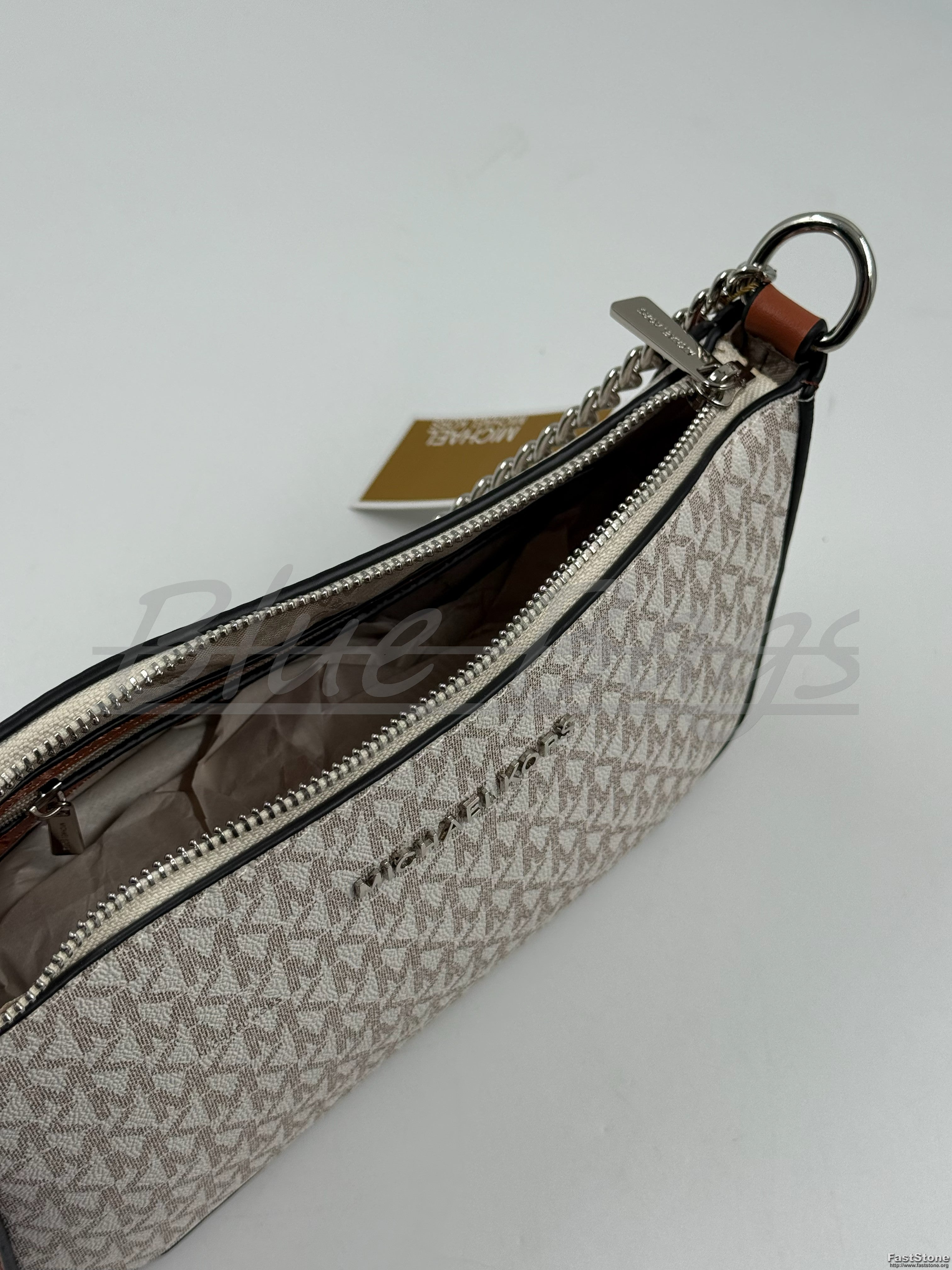 Chic Bag – Everyday Elegance