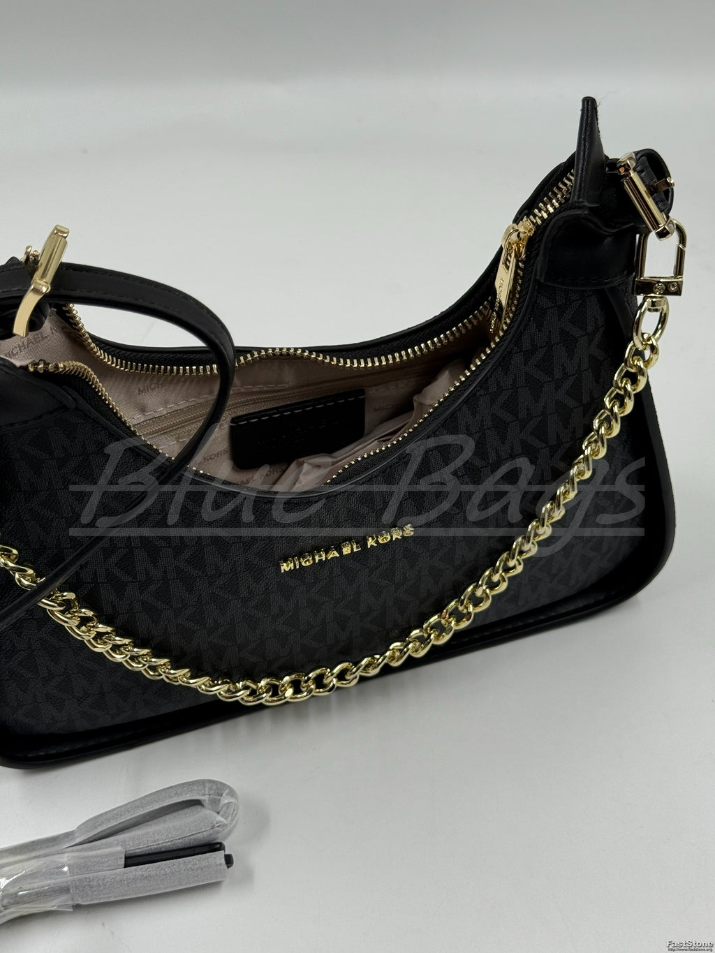 Chic Bag – Everyday Elegance