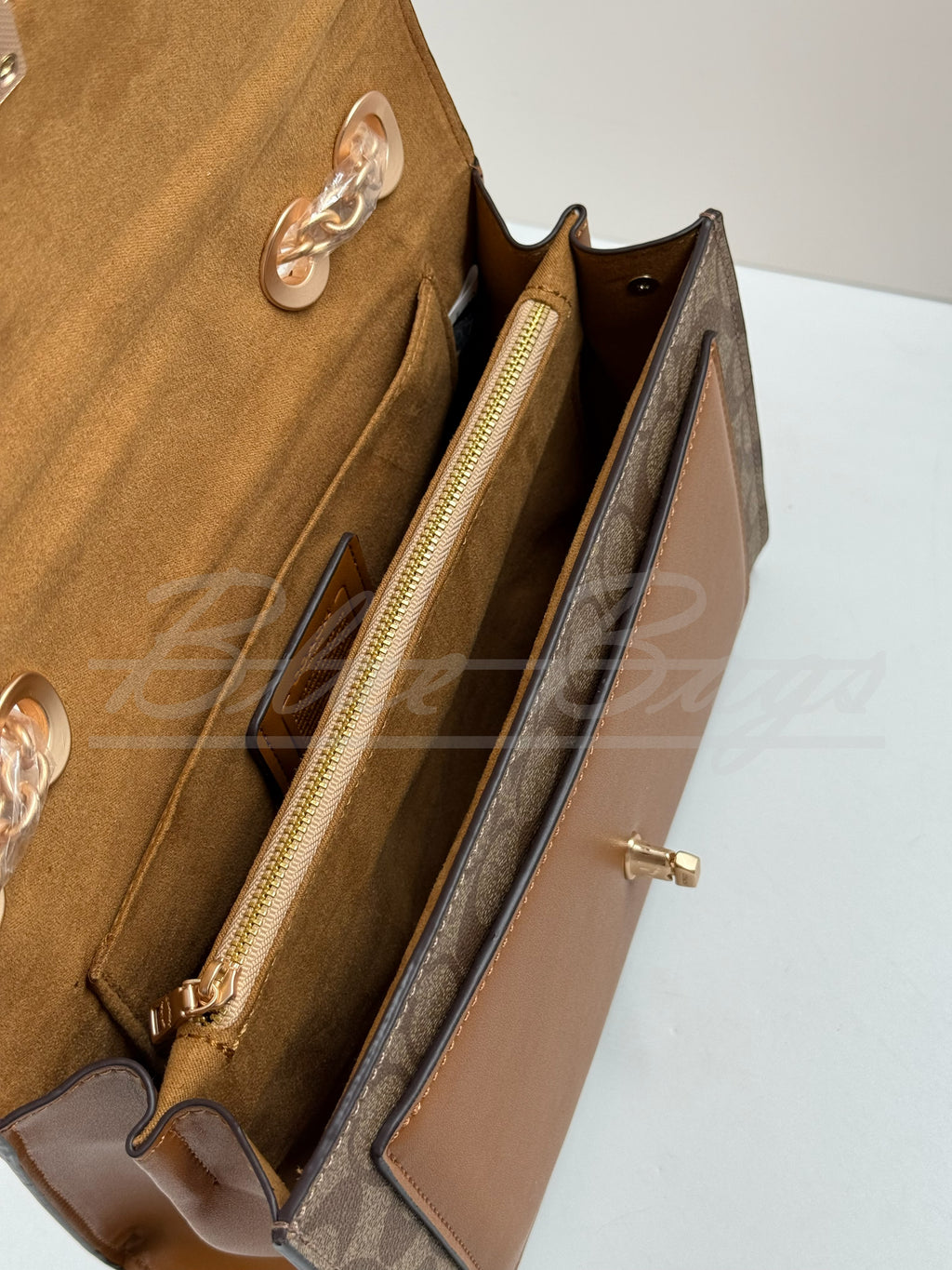 Chic Bag – Everyday Elegance