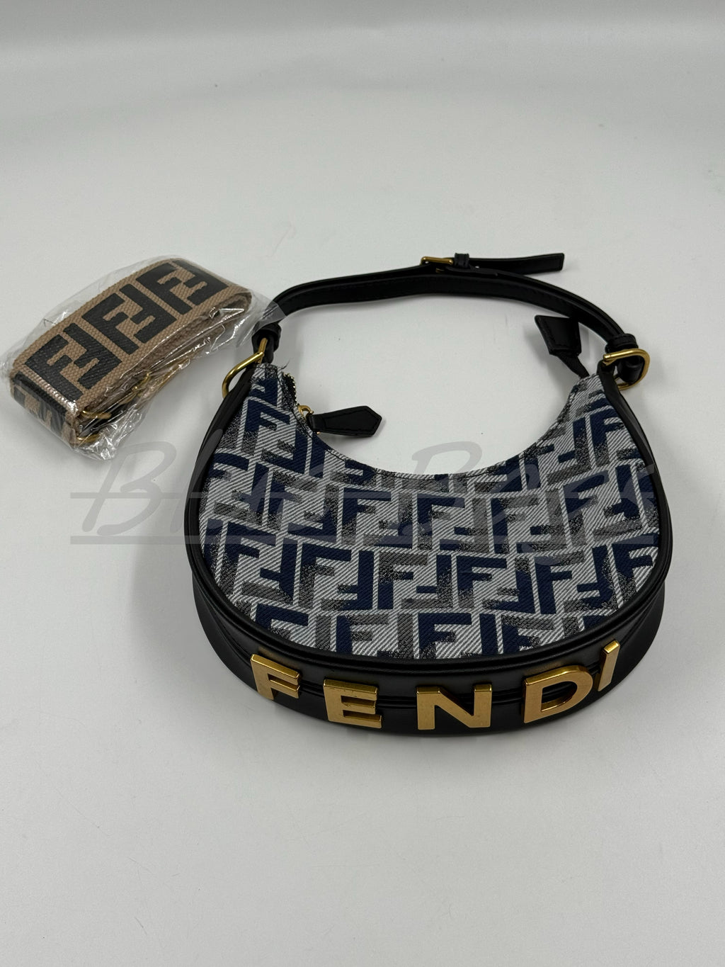 Luxury Bag – Timeless Design
