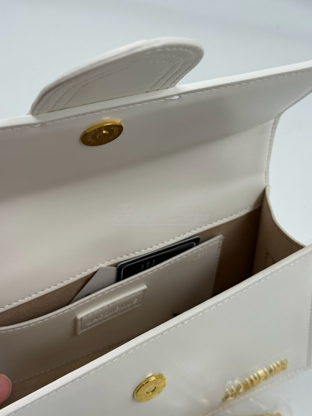 Luxury Bag – Timeless Design