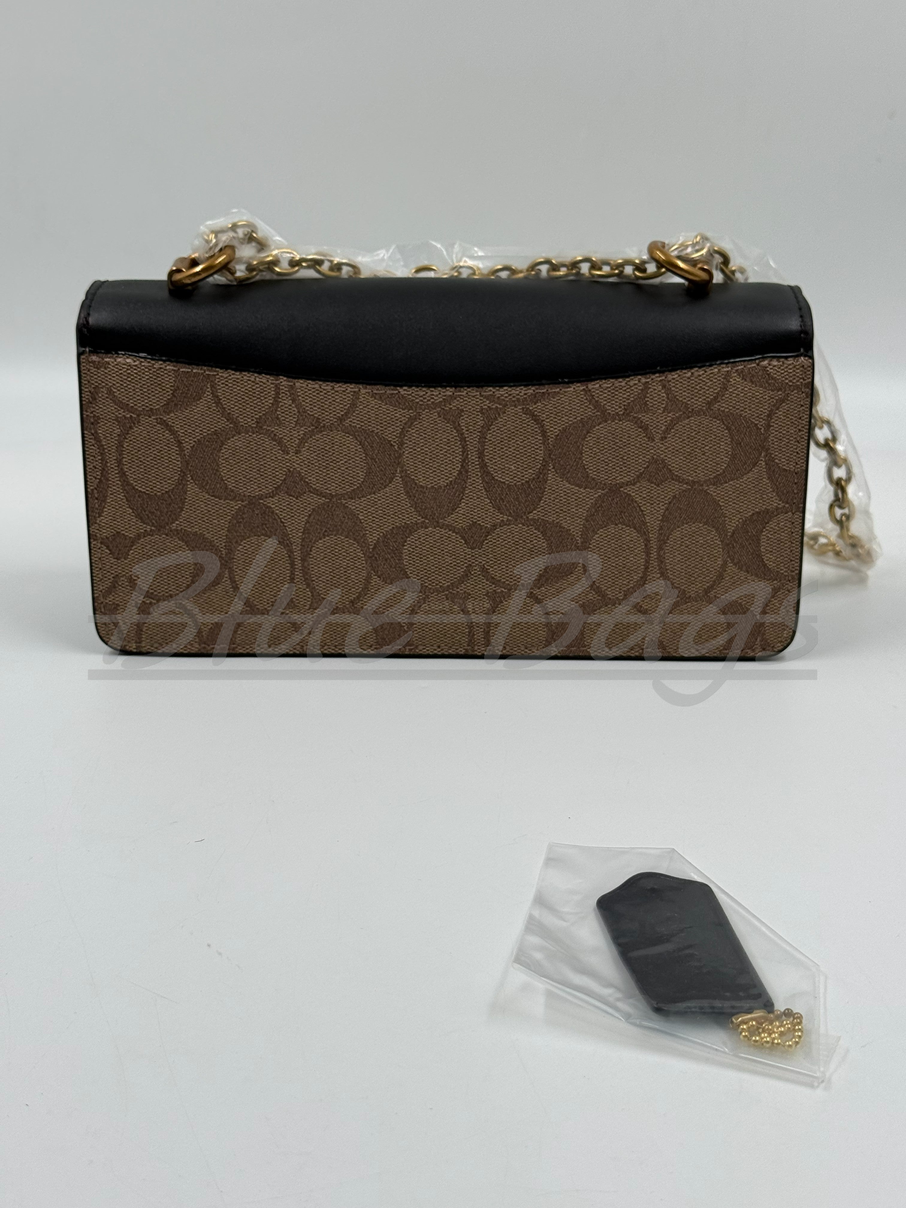 Luxury Bag – Timeless Design