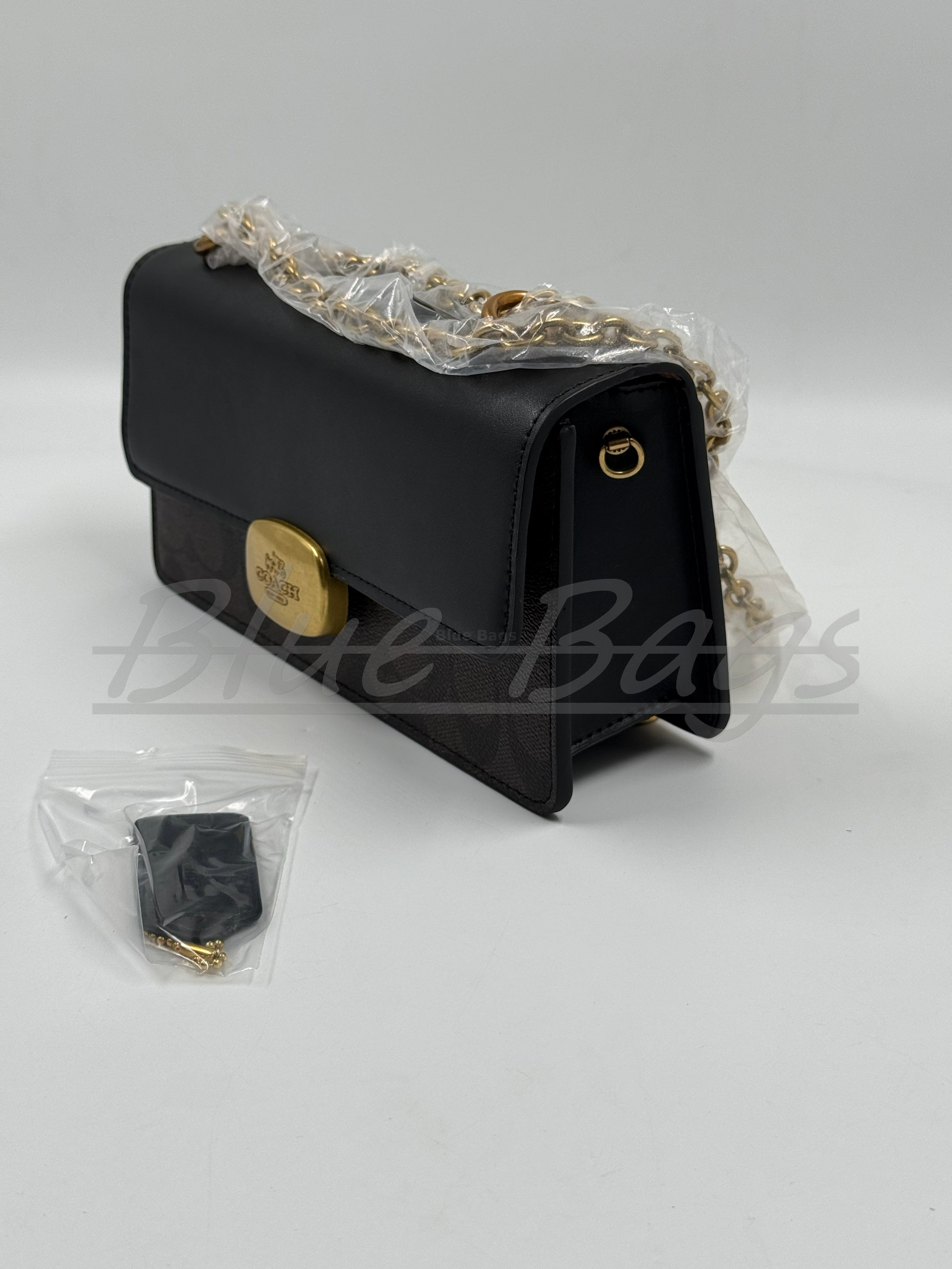 Luxury Bag – Timeless Design